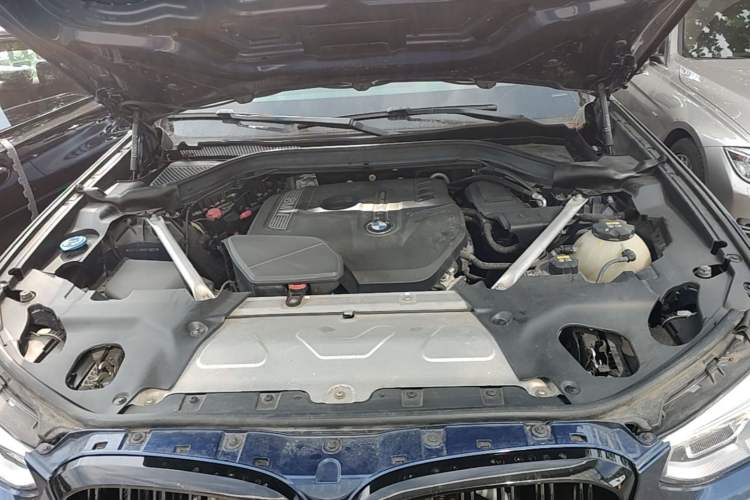 Used BMW X3 2018 xDrive25i M Sport Package China V Engine Bay