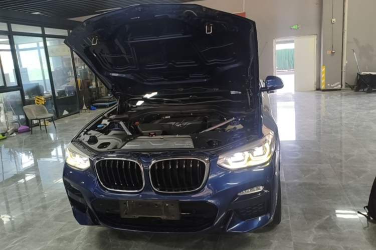 Used BMW X3 2018 xDrive28i M Sport Package China VI Engine Bay