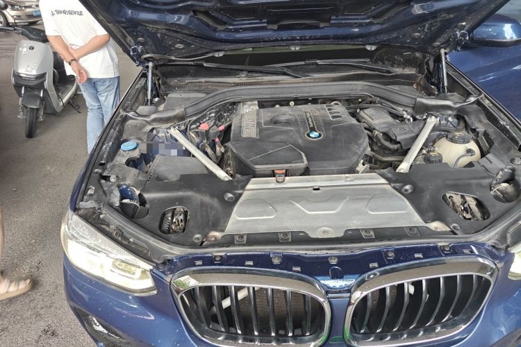 Used BMW X3 2018 xDrive28i M Sport Package China V Emission Standard Engine Bay Right