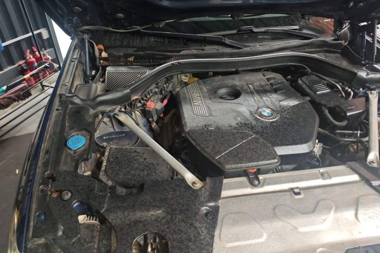 Used BMW X3 2018 xDrive25i M Sport Package China VI Engine Bay Right