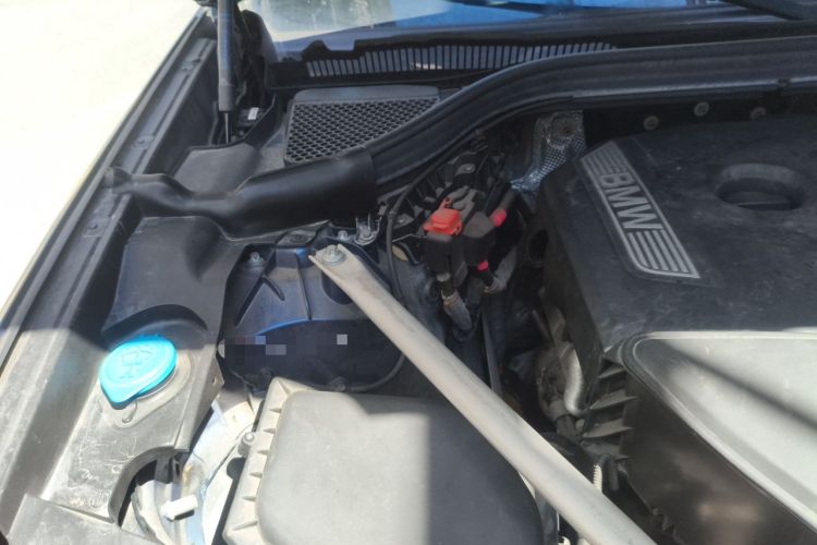 Used BMW X3 2018 xDrive28i M Sport Package China V Emission Standard Engine Bay Right