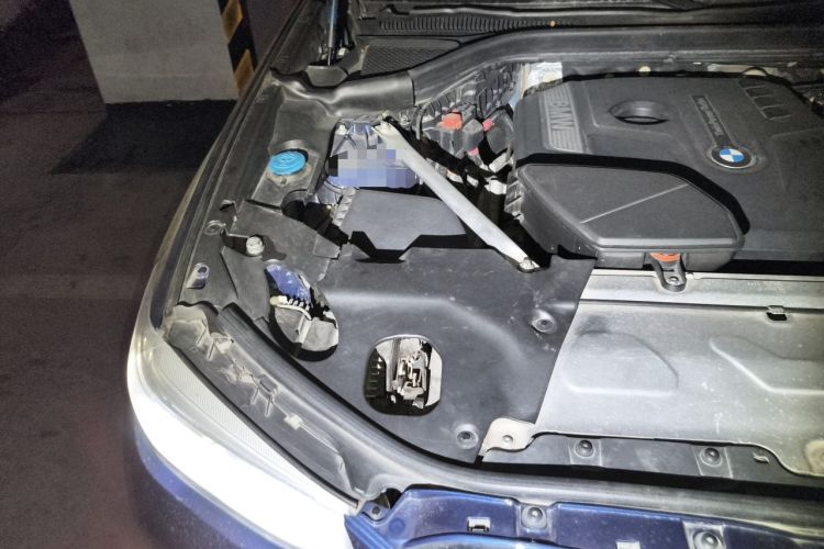 Used BMW X3 2018 xDrive28i M Sport Package China VI Engine Bay Right