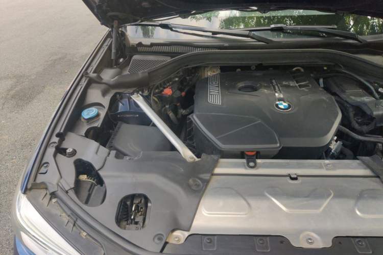 Used BMW X3 2018 xDrive25i M Sport Package China VI Engine Bay Right