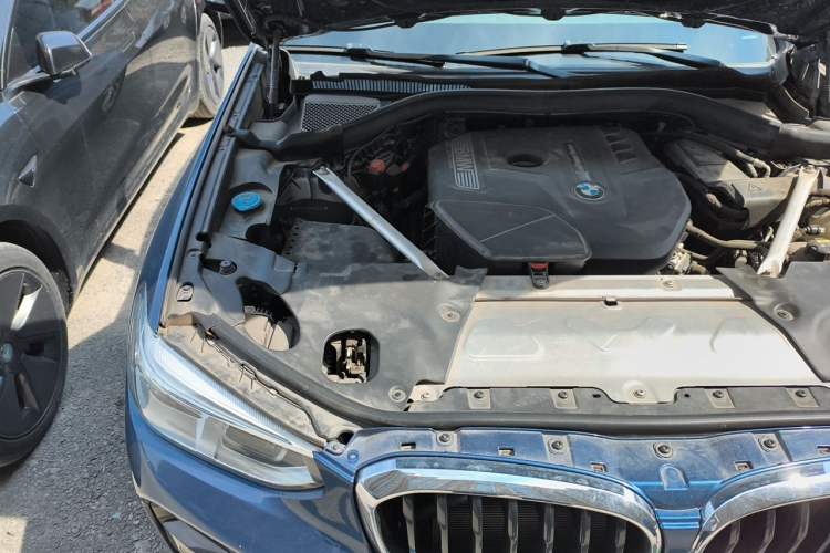 Used BMW X3 2018 xDrive30i Luxury Edition M Sport Package China VI Engine Bay Right