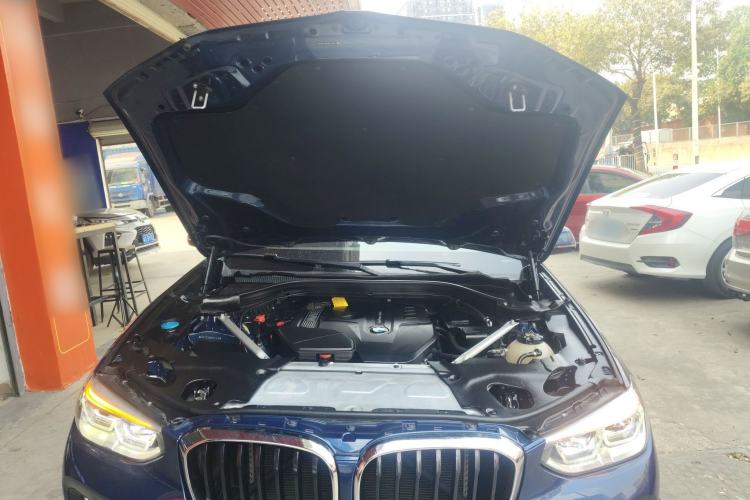 Used BMW X3 2018 xDrive28i M Sport Package China VI Engine Bay