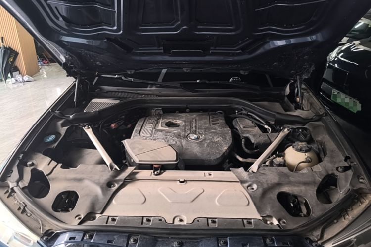 Used BMW X3 2018 xDrive25i M Sport Package China VI Engine Bay