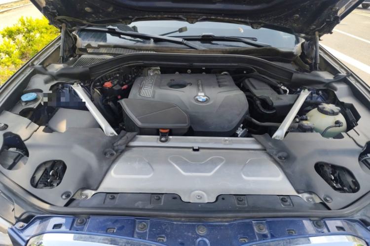 Used BMW X3 2018 xDrive25i M Sport Package China VI Engine Bay