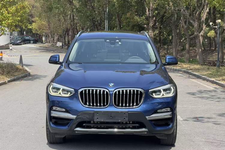 Used BMW X3 2018 xDrive25i Luxury Package China VI Emission Standard Exterior 2
