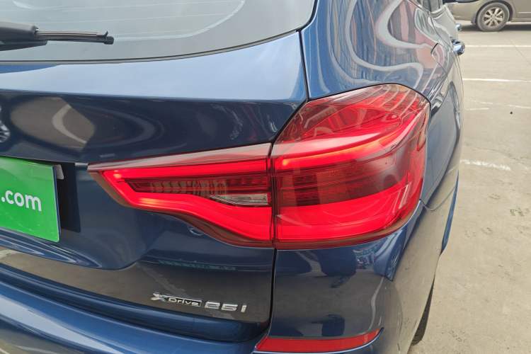 Used BMW X3 2018 xDrive25i M Sport Package China VI Exterior 3
