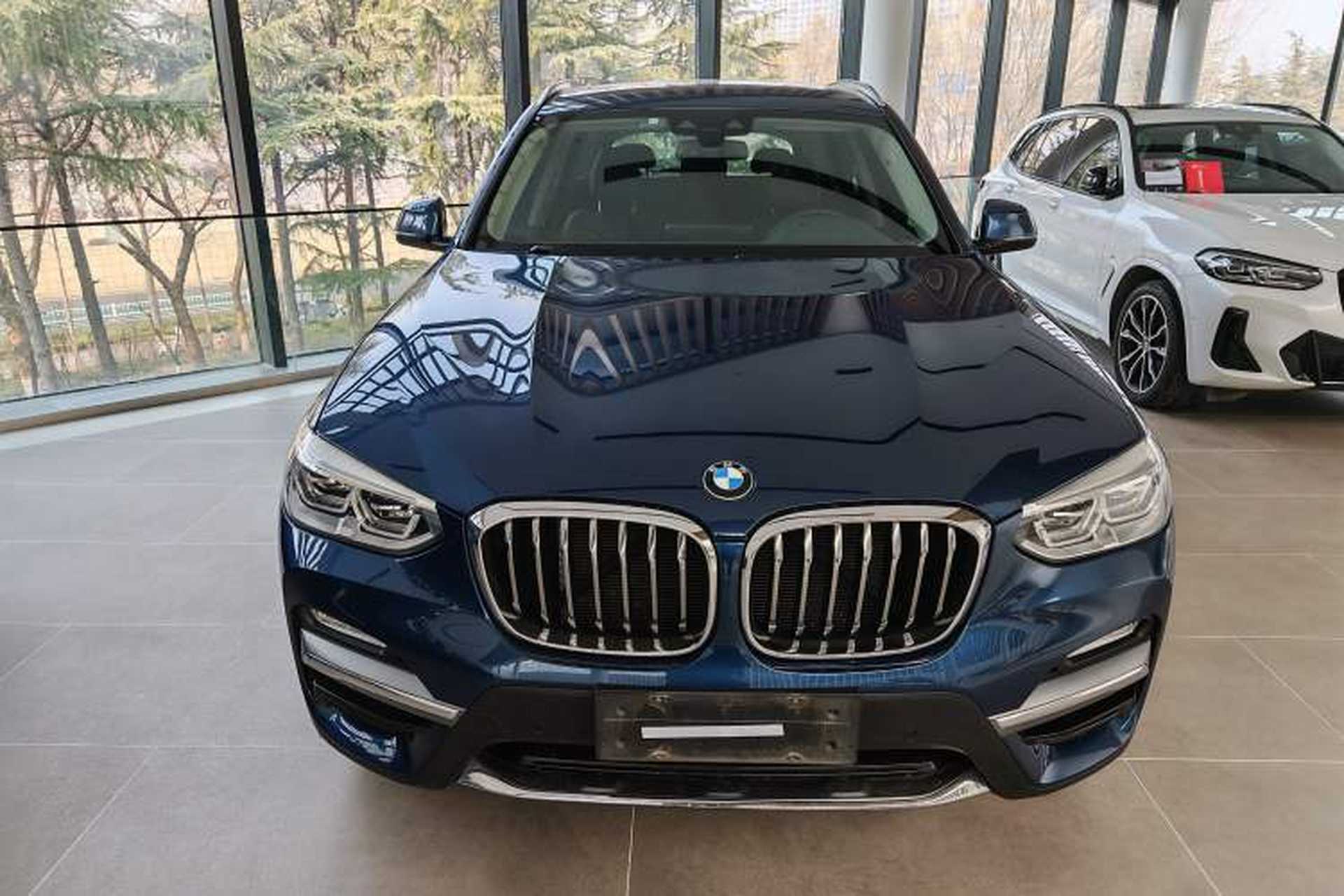 Used BMW X3 2018 xDrive28i Luxury Package China VI Emission Standard Exterior 4