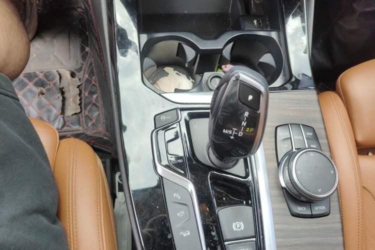 Used BMW X3 2018 xDrive28i Luxury Package China V Gear Lever