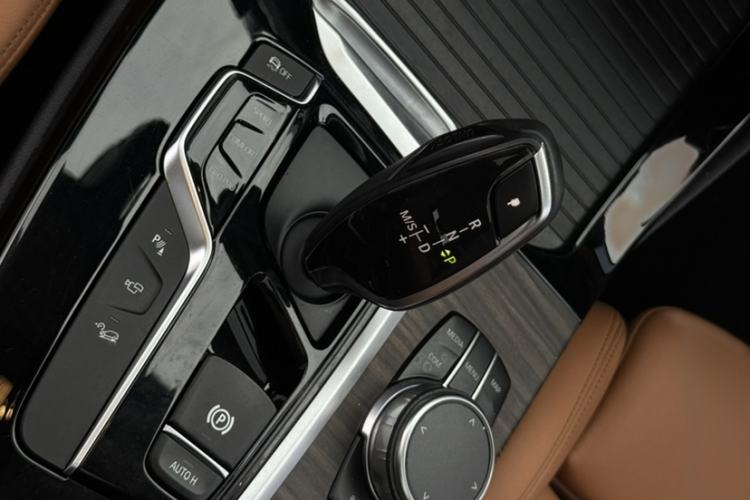 Used BMW X3 2018 xDrive28i Luxury Package China V Gear Lever