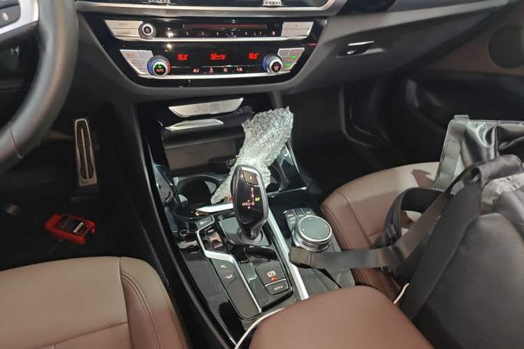Used BMW X3 2018 xDrive25i M Sport Package China VI Gear Lever