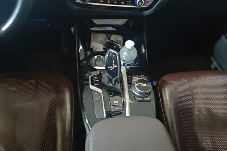 Used BMW X3 2018 xDrive25i M Sport Package China VI Gear Lever