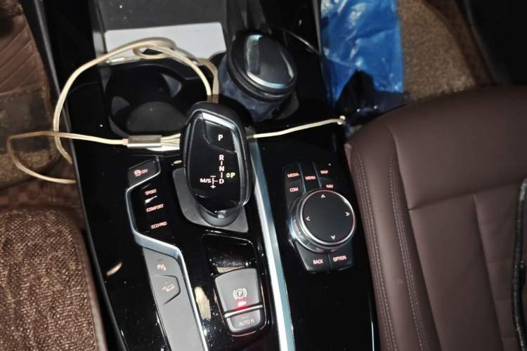 Used BMW X3 2018 xDrive25i Luxury Package China V Gear Lever