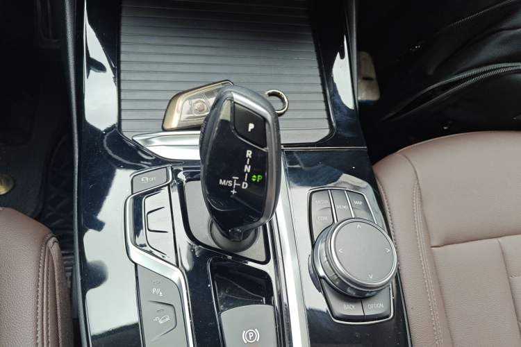 Used BMW X3 2018 xDrive25i M Sport Package China VI Gear Lever