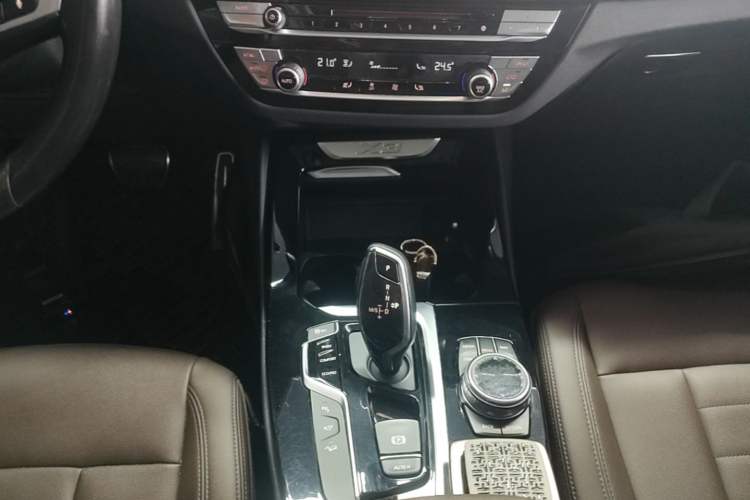 Used BMW X3 2018 xDrive25i M Sport Package China V Gear Lever