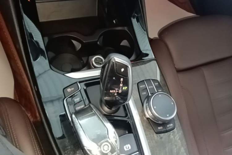 Used BMW X3 2018 xDrive30i Luxury Model M Sport Package China V Gear Lever