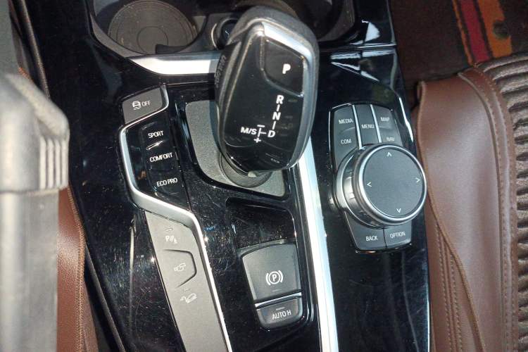 Used BMW X3 2018 xDrive25i M Sport Package China VI Gear Lever