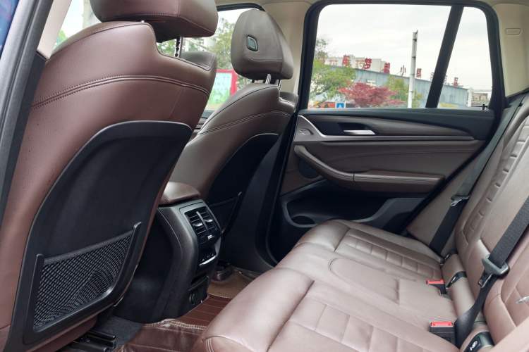 Used BMW X3 2018 xDrive28i Luxury Package China VI Emission Standard Headliner