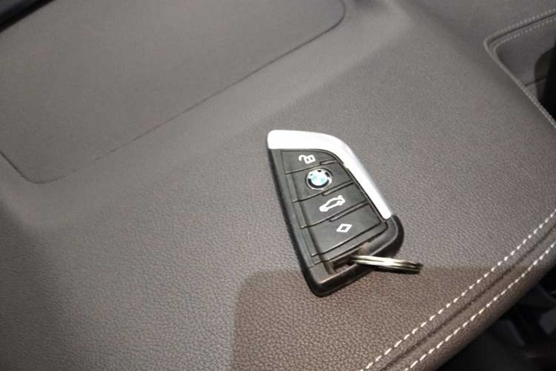 Used BMW X3 2018 xDrive28i M Sport Package China VI Interior 1
