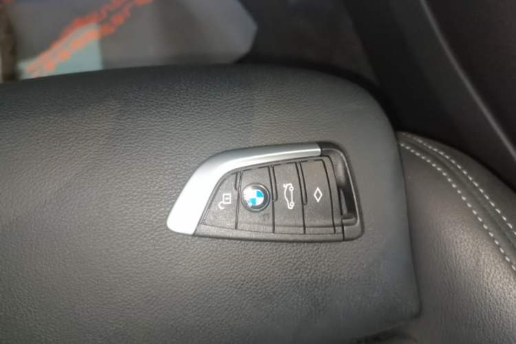 Used BMW X3 2018 xDrive30i Luxury Edition M Sport Package China VI Interior 1