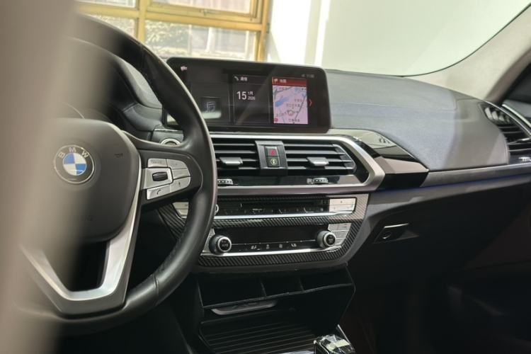 Used BMW X3 2018 xDrive25i Luxury Package China VI Emission Standard Interior 13