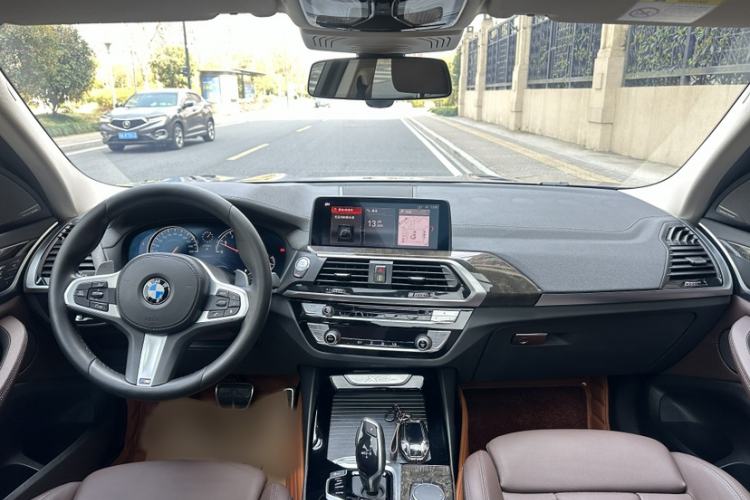 Used BMW X3 2018 xDrive30i Luxury Edition M Sport Package China VI Interior 3