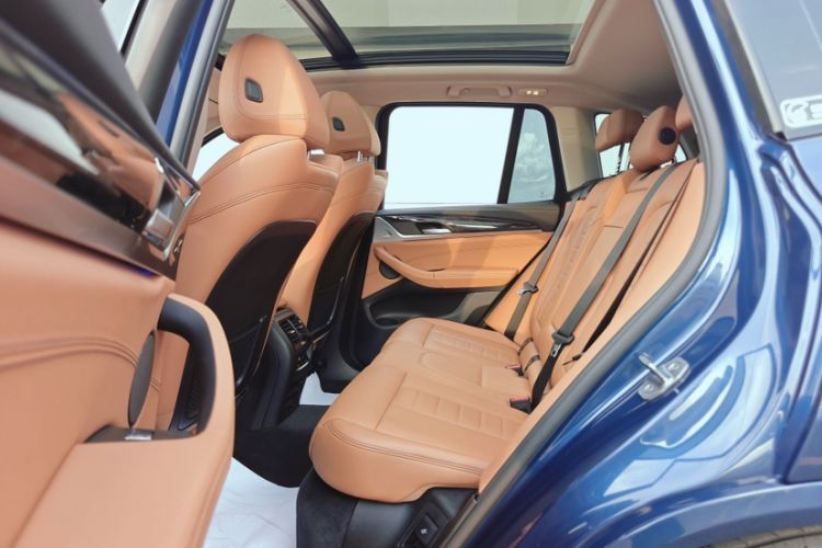 Used BMW X3 2018 xDrive30i Luxury Model M Sport Package China V Interior 3