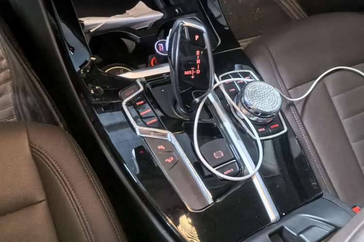 Used BMW X3 2018 xDrive25i M Sport Package China V Interior 4