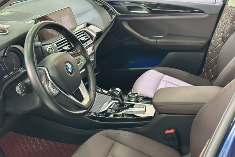 Used BMW X3 2018 xDrive25i Luxury Package China VI Emission Standard Interior 4