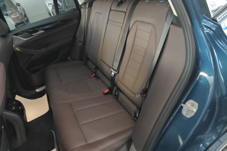 Used BMW X3 2018 xDrive25i M Sport Package China V Interior 4