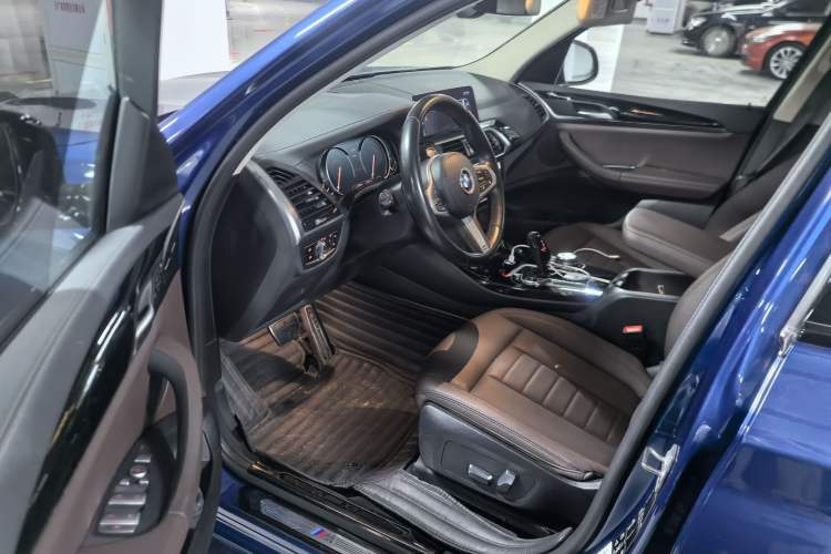Used BMW X3 2018 xDrive25i M Sport Package China V Interior 5