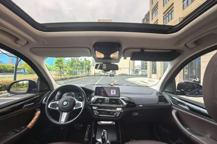 Used BMW X3 2018 xDrive25i M Sport Package China V Interior 5