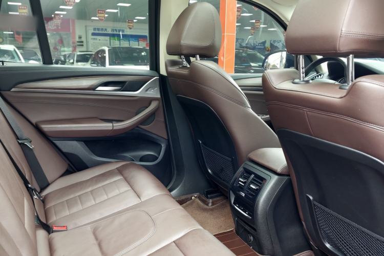 Used BMW X3 2018 xDrive28i Luxury Package China VI Emission Standard Interior 6
