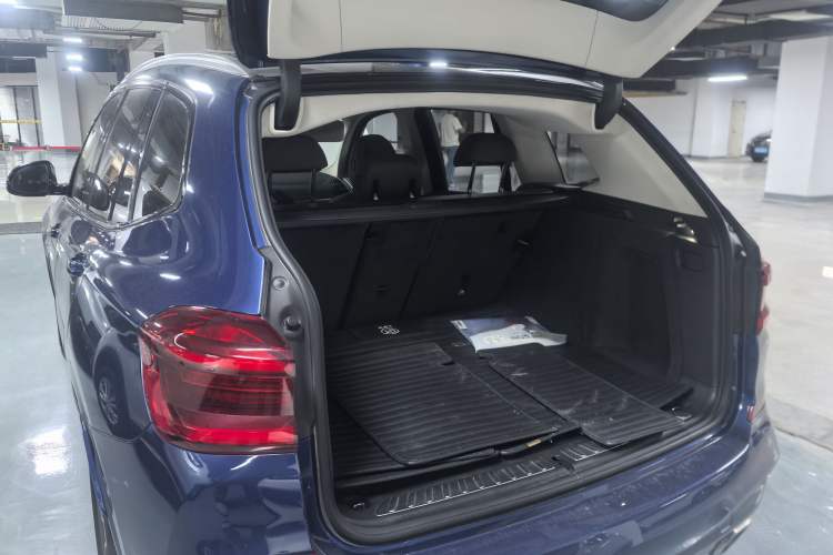 Used BMW X3 2018 xDrive25i M Sport Package China V Interior 8