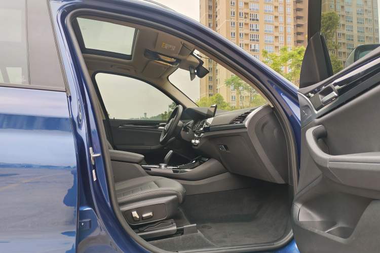 Used BMW X3 2018 xDrive25i M Sport Package China V Interior 8