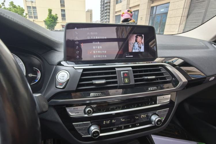 Used BMW X3 2018 xDrive25i M Sport Package China V Interior 9