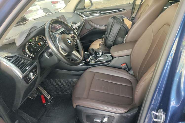Used BMW X3 2018 xDrive25i M Sport Package China V Left Front Seat