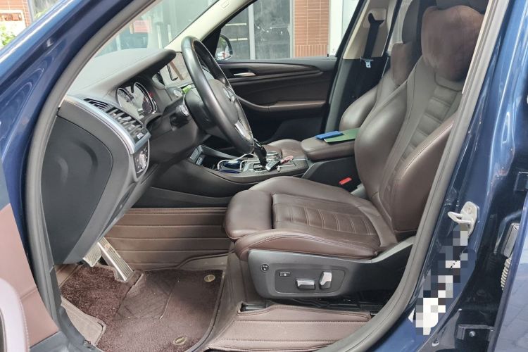 Used BMW X3 2018 xDrive28i Luxury Package China V Left Front Seat