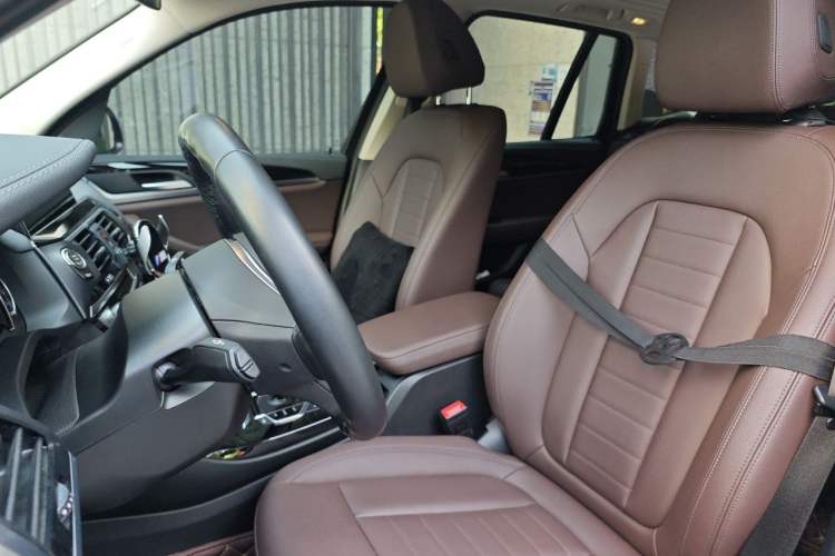 Used BMW X3 2018 xDrive25i M Sport Package China V Left Front Seat