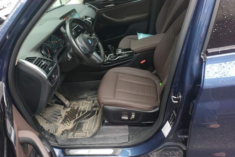 Used BMW X3 2018 xDrive25i M Sport Package China VI Left Front Seat
