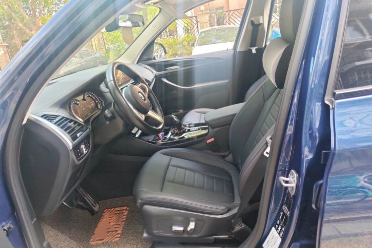 Used BMW X3 2018 xDrive25i M Sport Package China VI Left Front Seat
