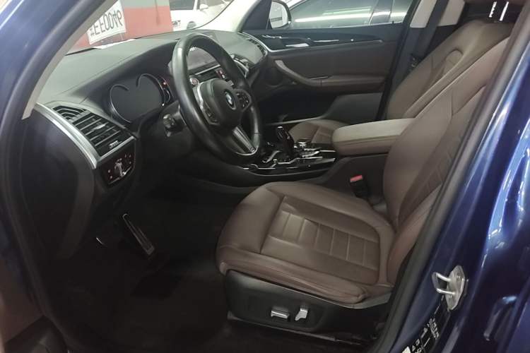 Used BMW X3 2018 xDrive25i M Sport Package China V Left Front Seat