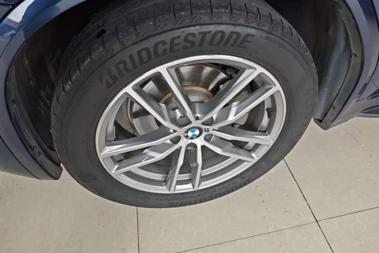 Used BMW X3 2018 xDrive30i Luxury Model M Sport Package China V Left Front Wheel Hub