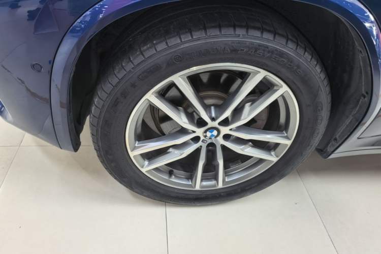 Used BMW X3 2018 xDrive25i M Sport Package China V Left Front Wheel Hub