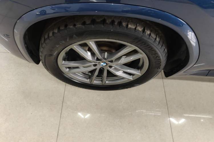 Used BMW X3 2018 xDrive25i M Sport Package China VI Left Front Wheel Hub