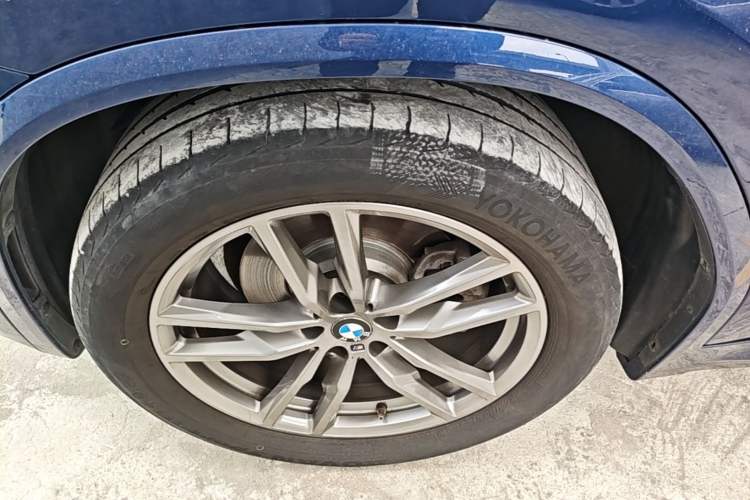 Used BMW X3 2018 xDrive28i M Sport Package China VI Left Front Wheel Hub