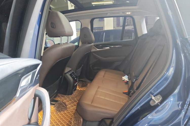 Used BMW X3 2018 xDrive25i M Sport Package China V Left Rear Seat