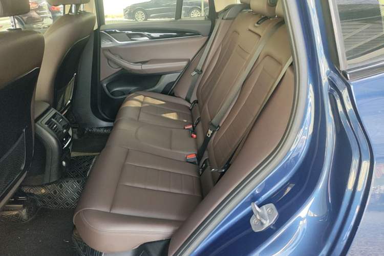 Used BMW X3 2018 xDrive25i M Sport Package China V Left Rear Seat
